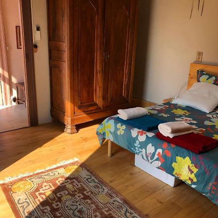 Maison au calme au coeur de village Saint-Georges-dʼOrques Extérieur photo